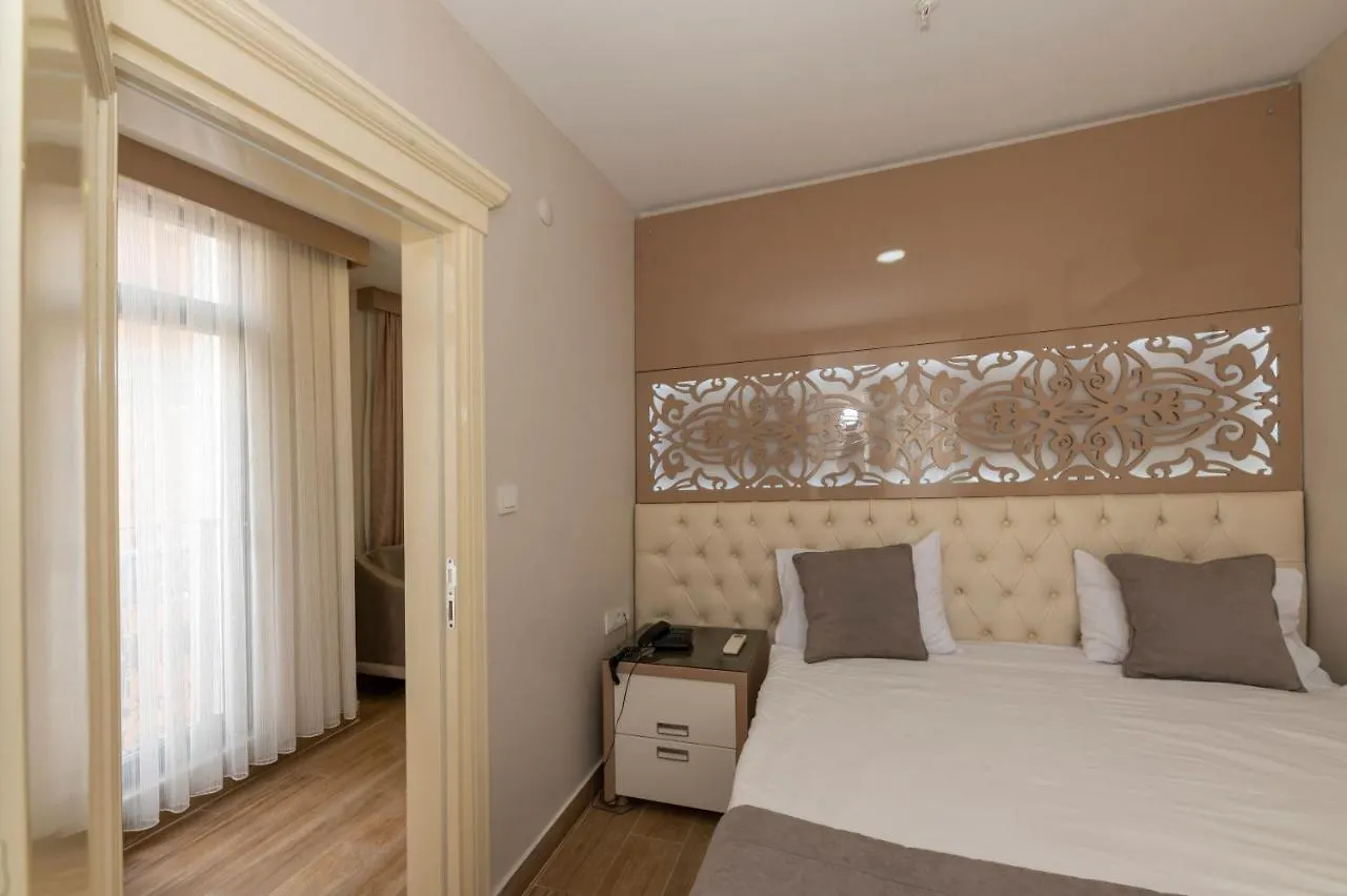 Taksim Peri Suite Istanbul Hotel