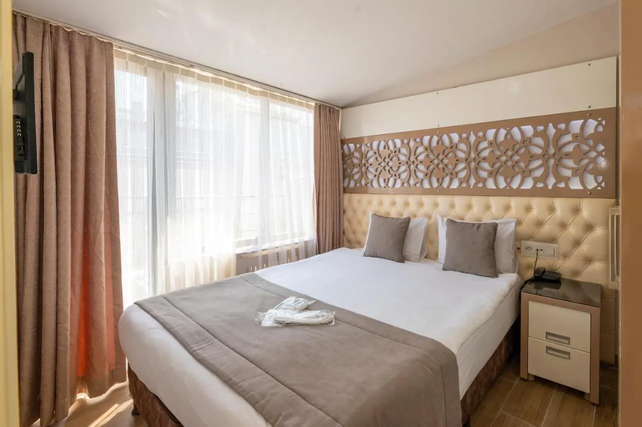 Taksim Peri Suite Istanbul Hotel